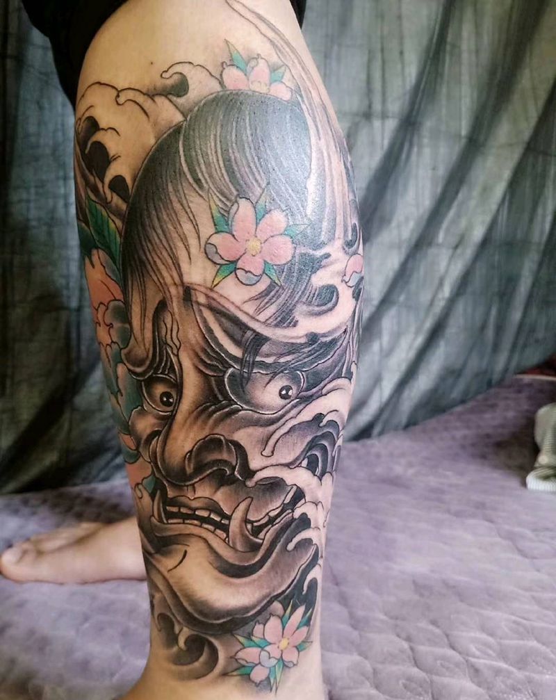 般若纹身图片_脚部新传统纹身图案