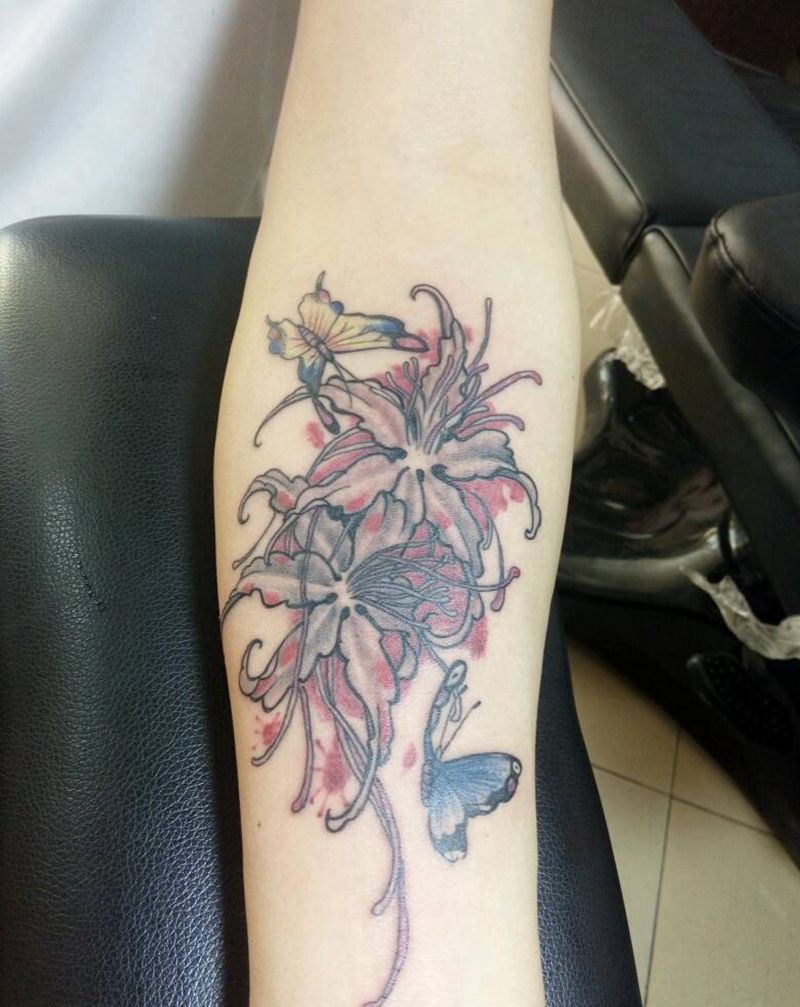 彼岸花纹身图片