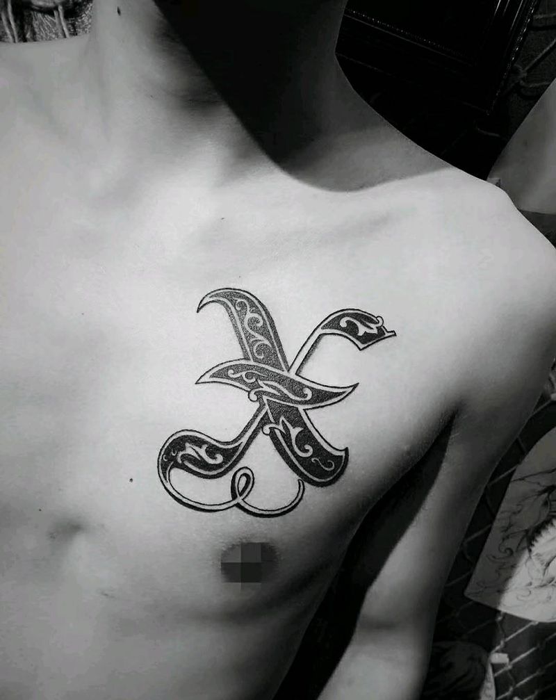 x纹身图片_胸部花体字纹身图案