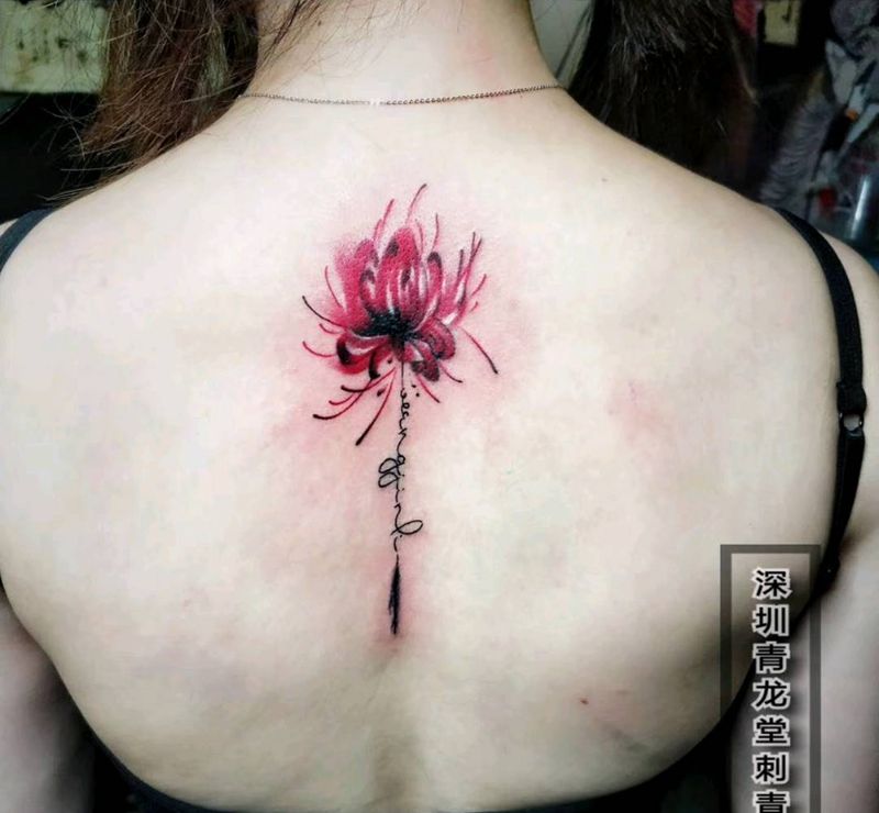 彼岸花纹身图片_背部胸部新传统纹身图案