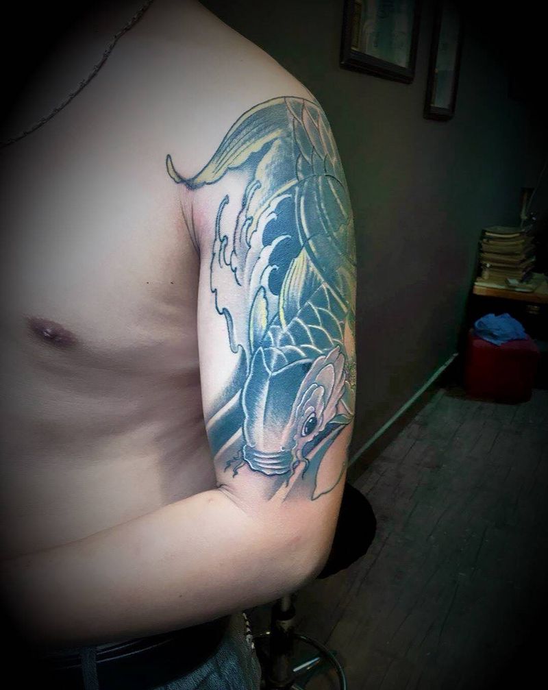 大臂遮盖恢复两个月后纹身图片