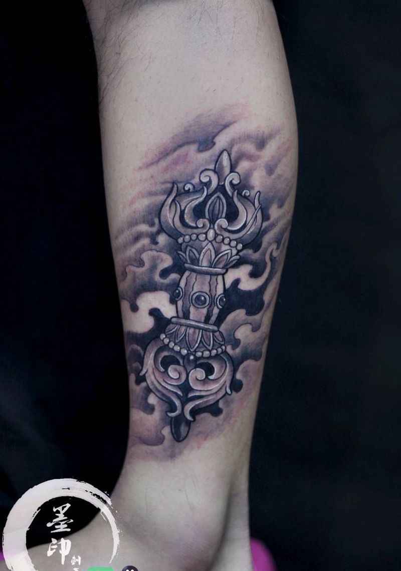 金刚杵纹身图片