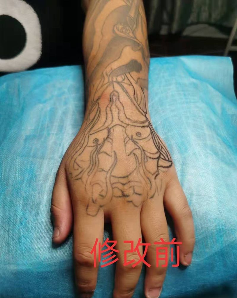 修改般若纹身图片_手部新传统纹身图案