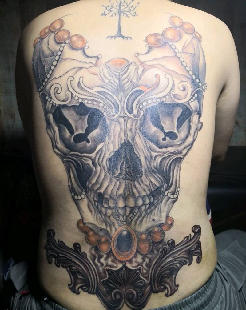 满背骷髅未完成纹身图片