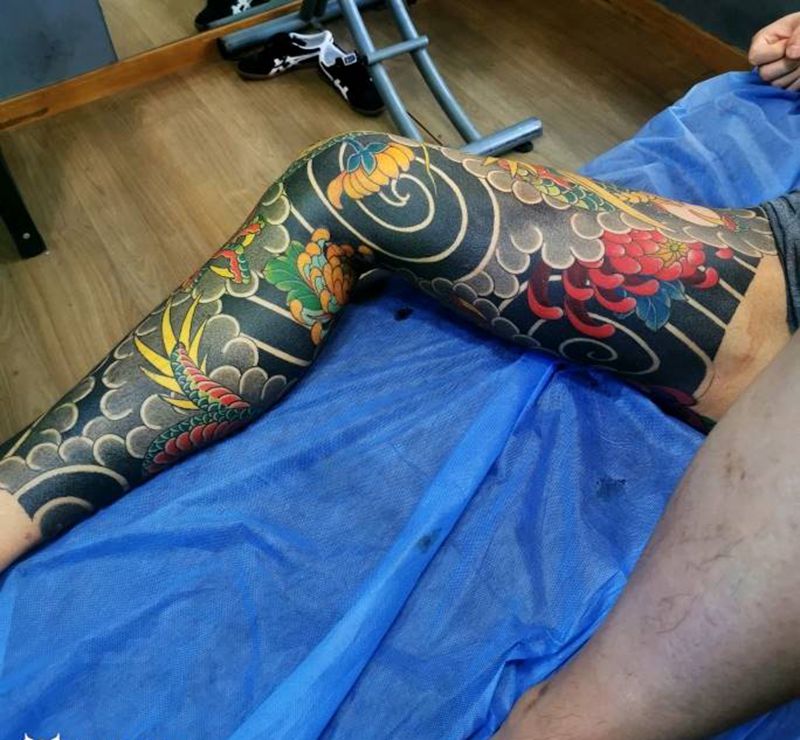 花腿 细节纹身图片_腿部脚部老传统新传统日式老传统日式花腿龙包腿纹身图案