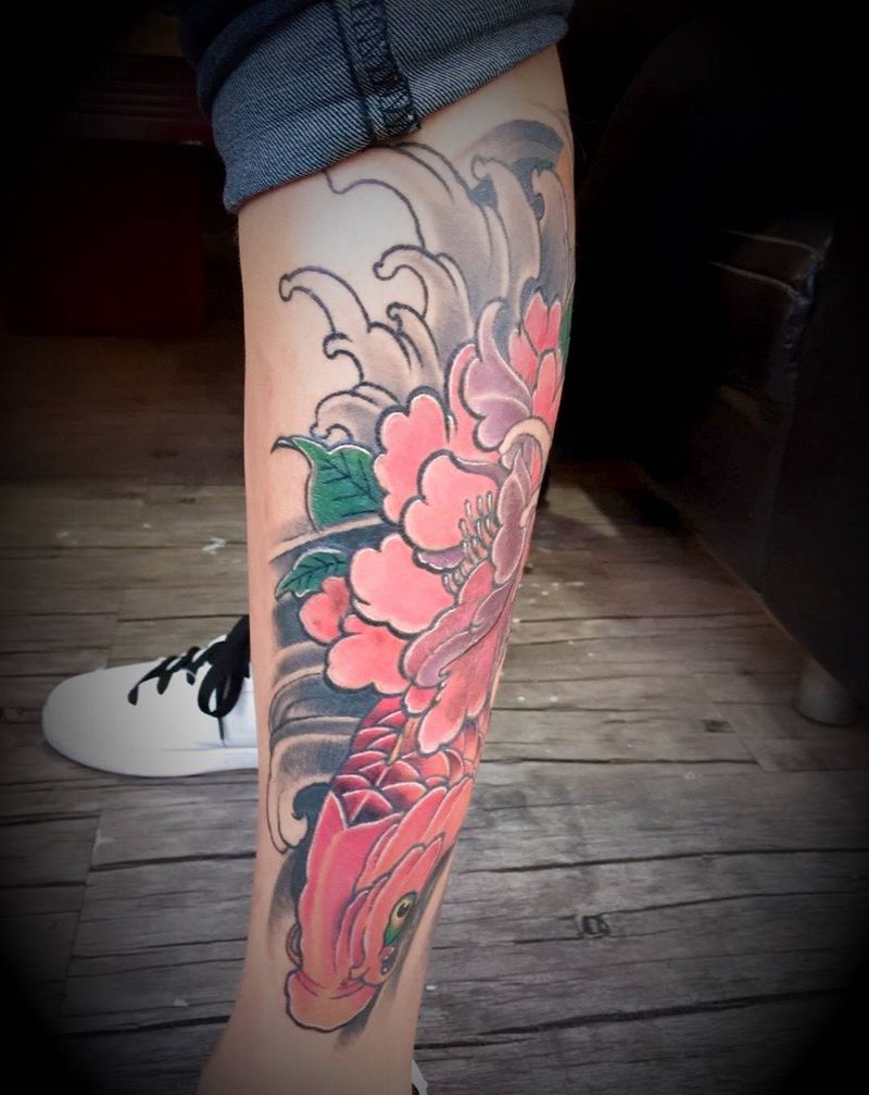 小腿鲤鱼纹身图片