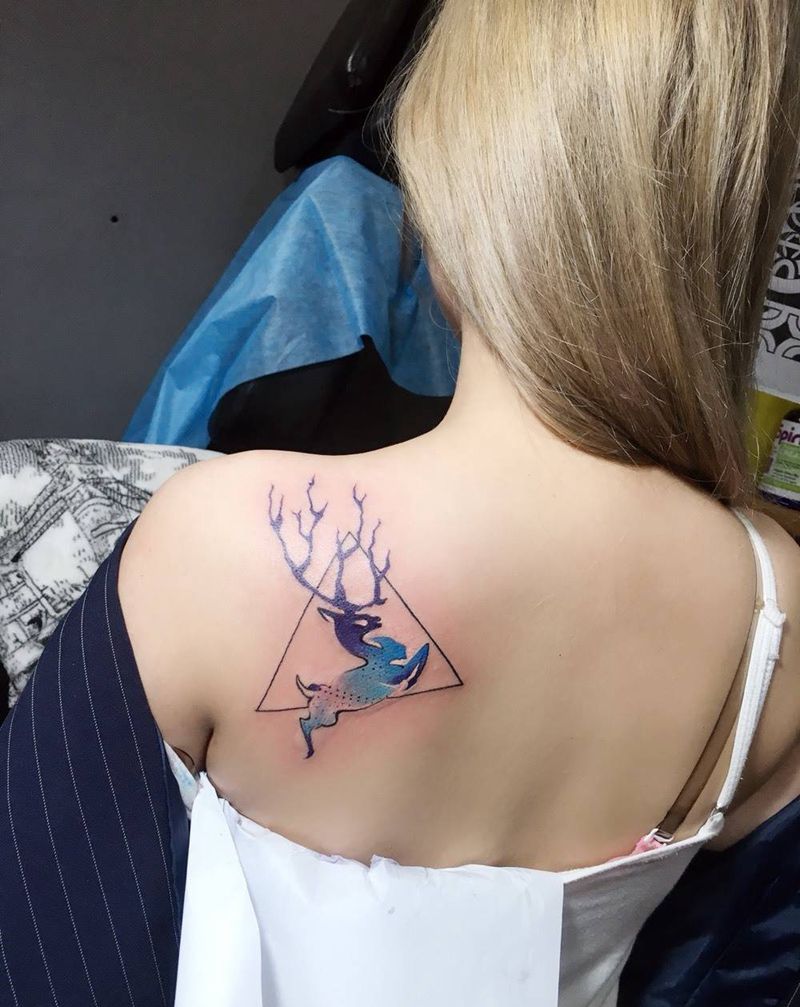 小彩鹿纹身图片