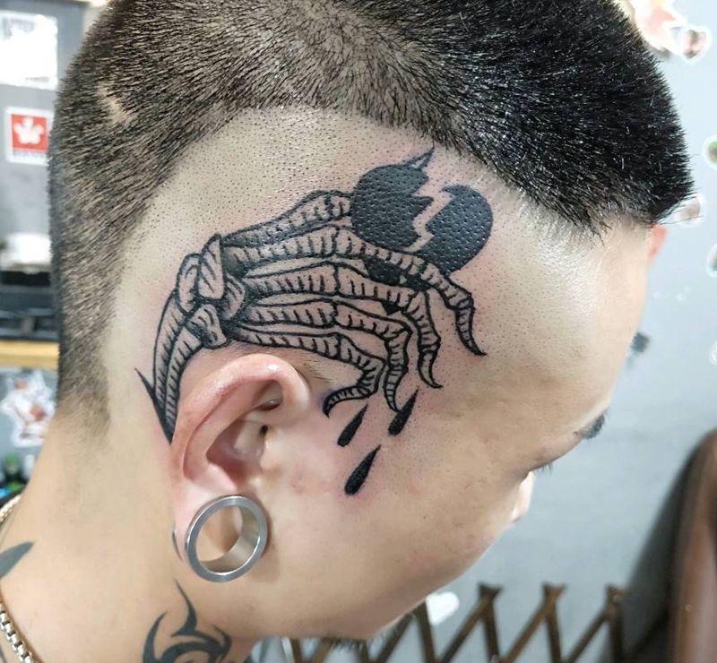 欧美鬼手纹身图片_Old School纹身图案