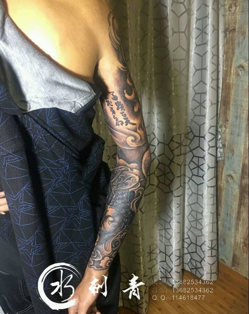 般若与善恶佛纹身图片