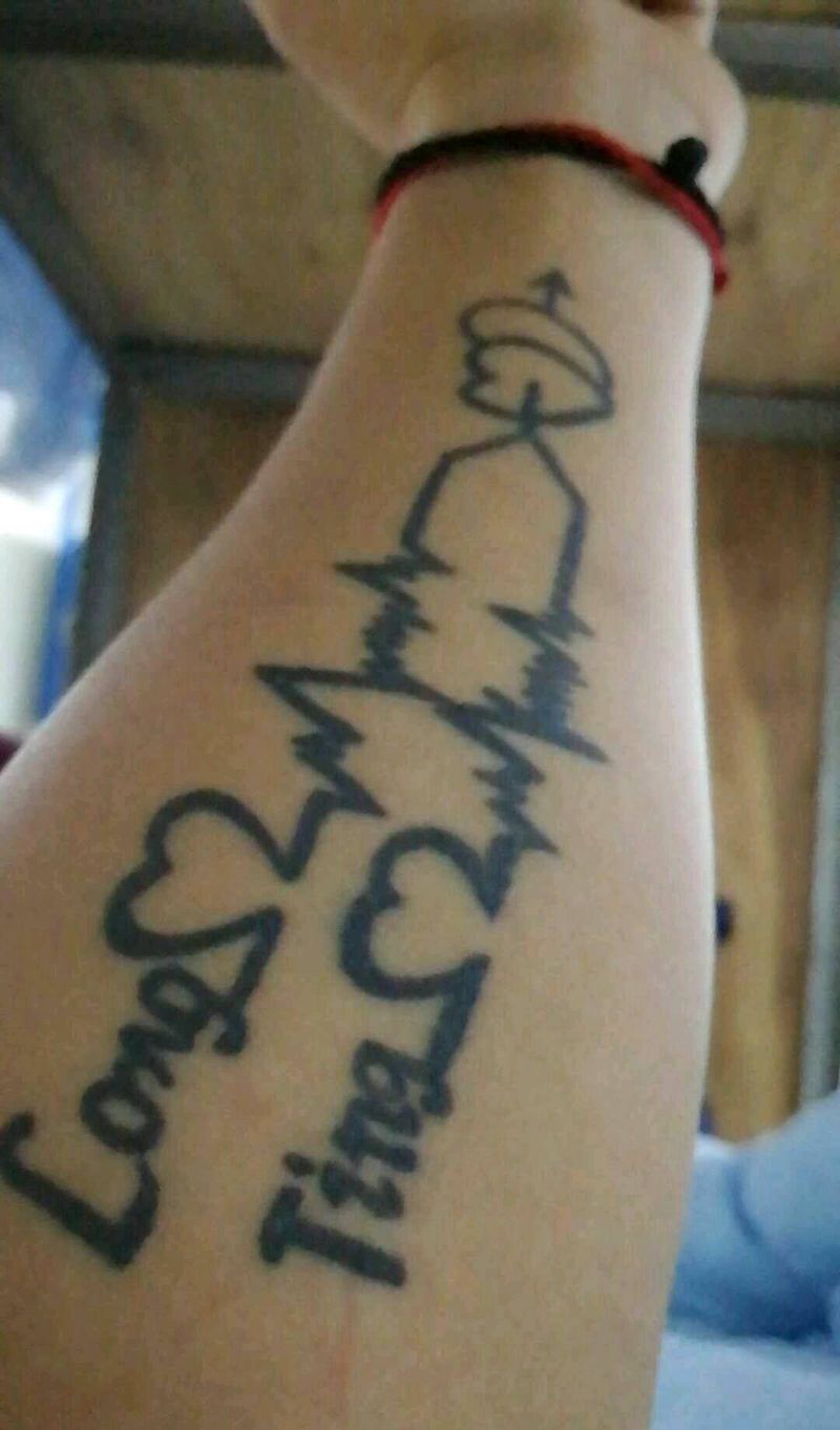 心电图遮盖纹身图片_手臂传统动物成品纹身图案