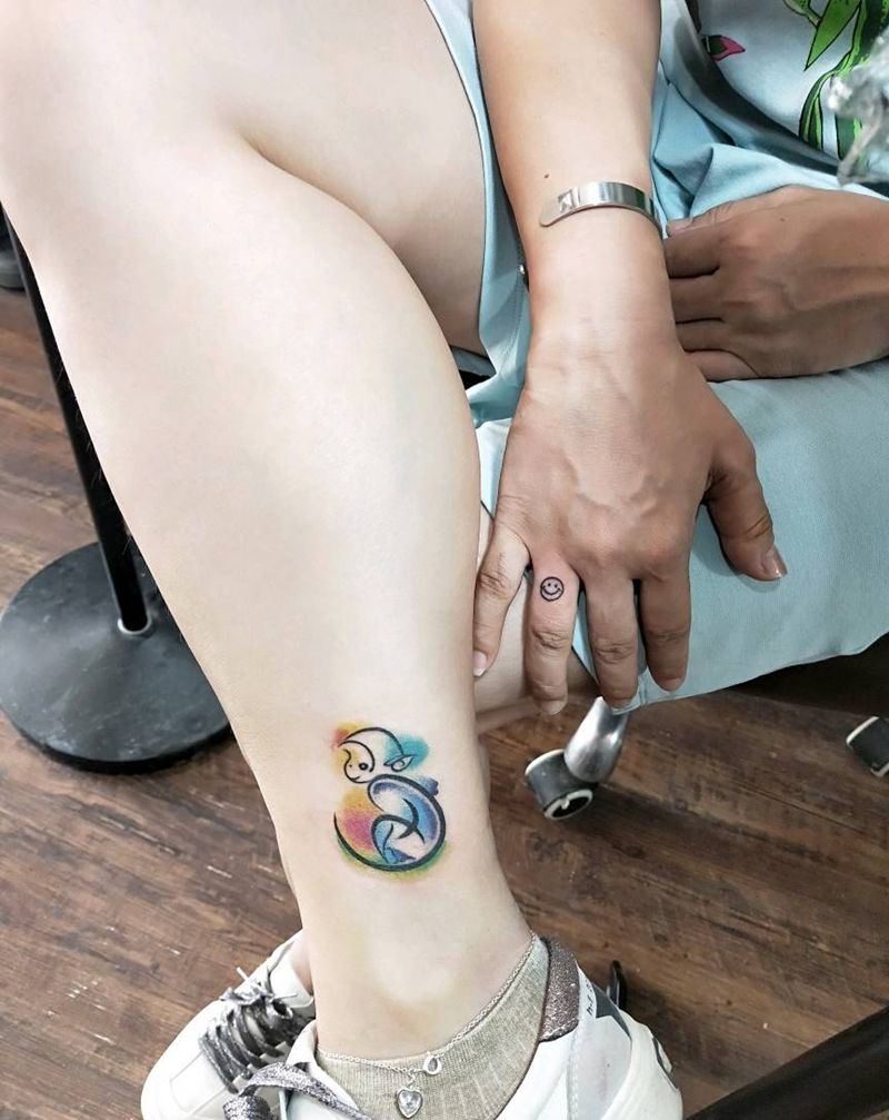 水彩猴子纹身图片_脚部纹身图案