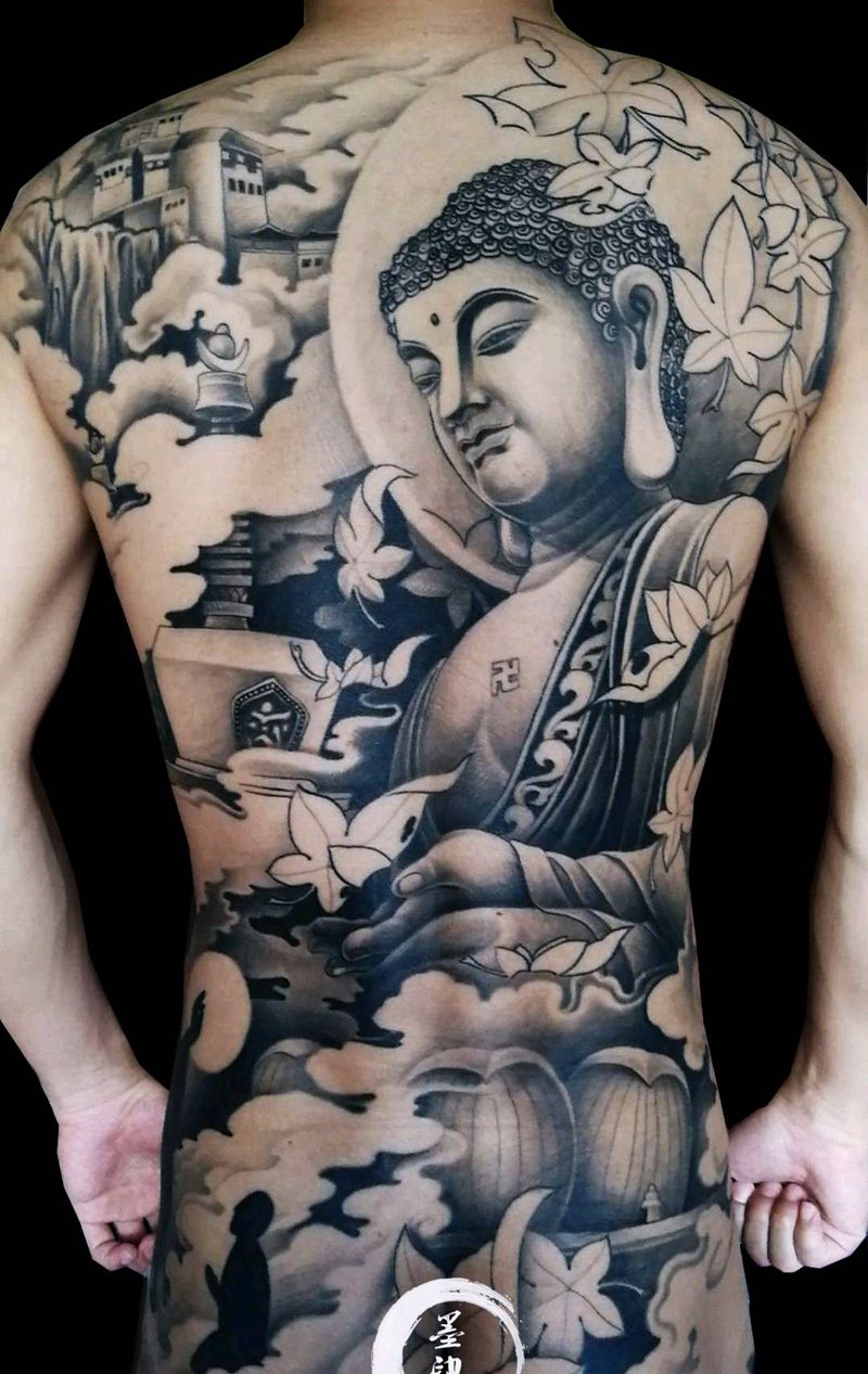 释迦摩尼佛纹身图片_背部腰部新传统佛满背佛释迦摩尼纹身图案