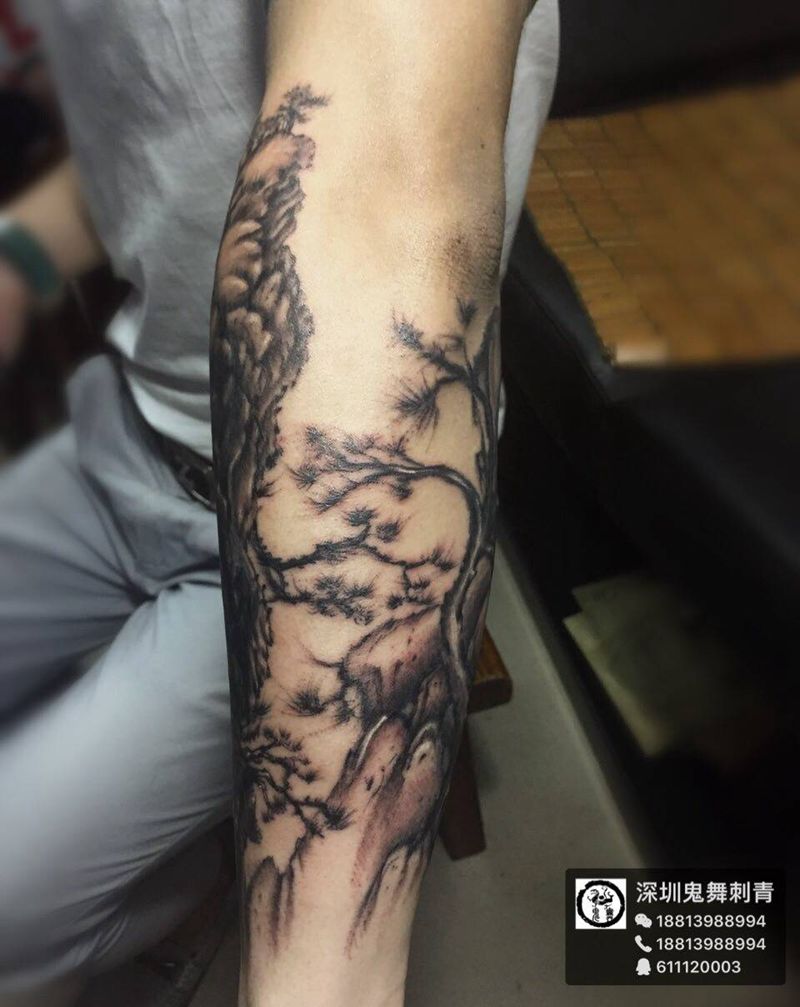山水花臂待续……纹身图片