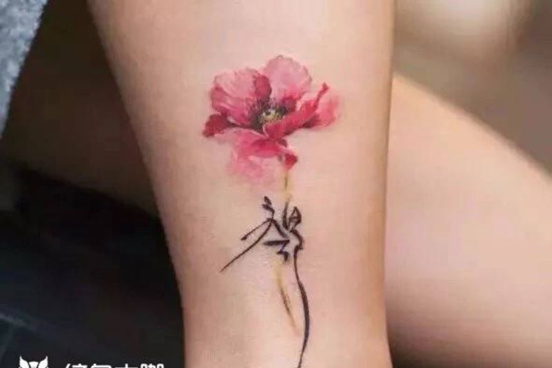 时尚花纹身图片_新传统纹身图案