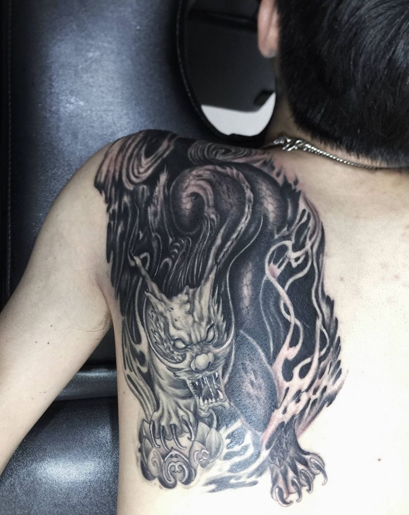 貔貅纹身图片_背部纹身图案