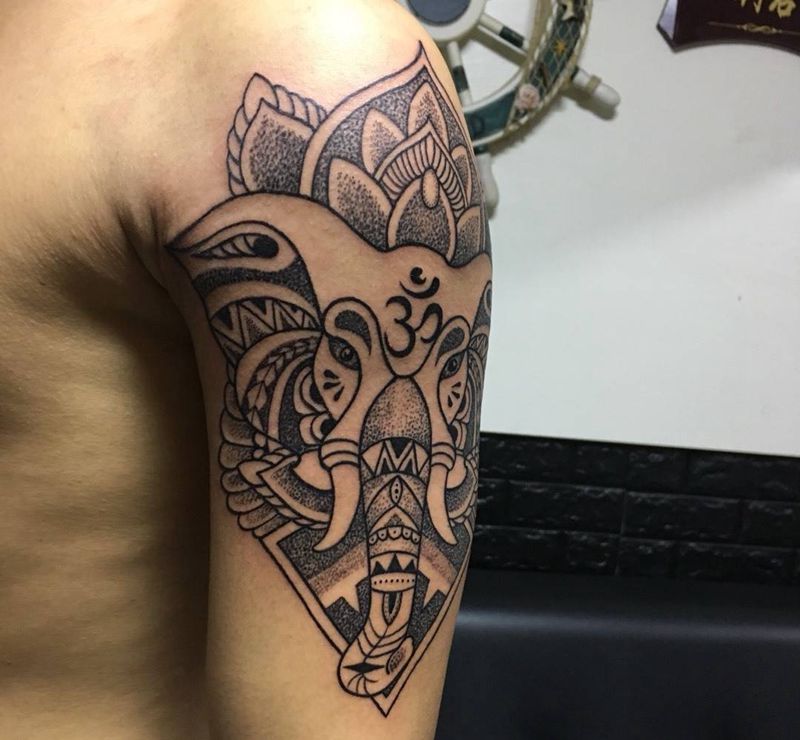 点刺小象纹身图片_手臂点刺纹身图案