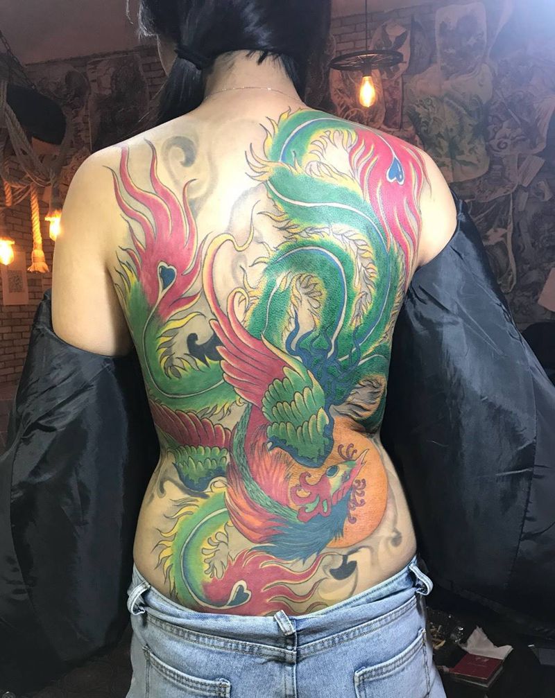凤凰纹身图片_成品背部传统动物鬼神纹身图案