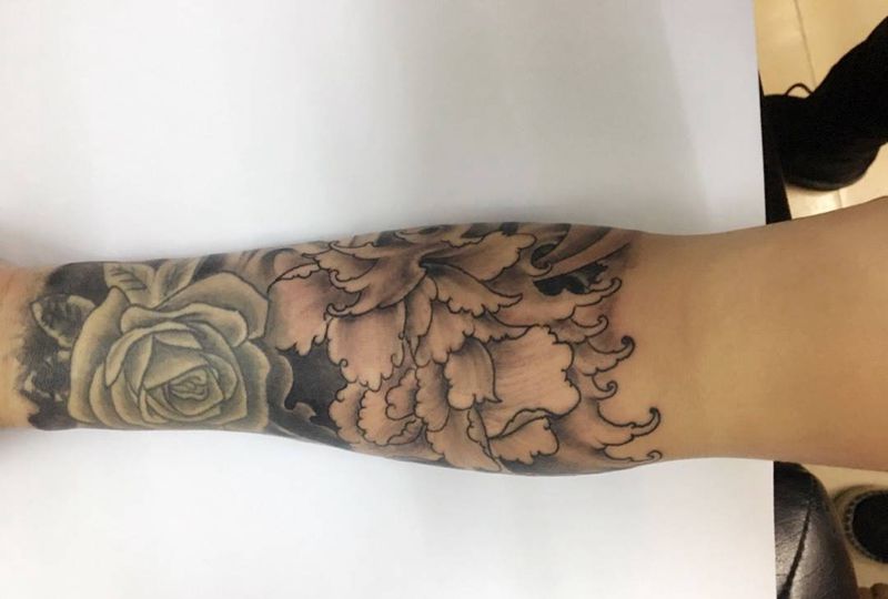 接小花臂纹身图片_成品手臂习俗纹身图案