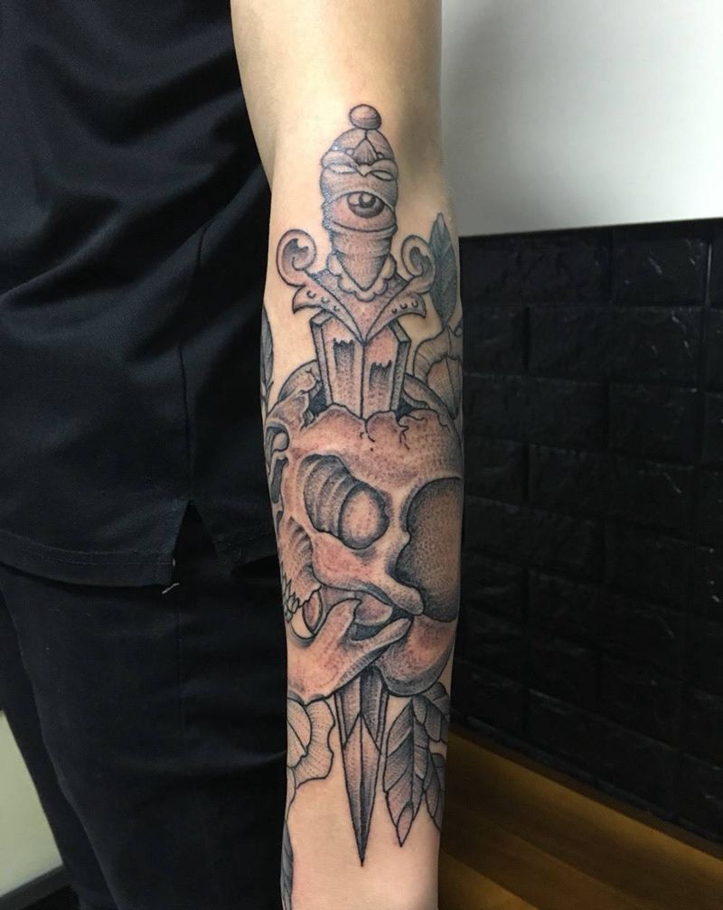 花骨纹身图片_手臂点刺纹身图案