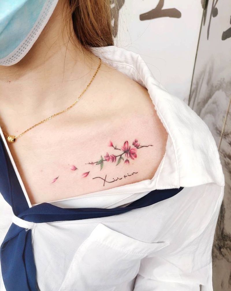 小清新纹身图片_胸部纹身图案