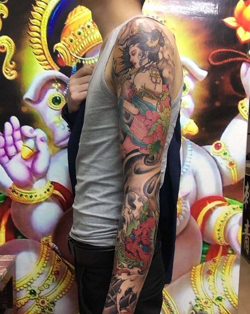 花臂纹身图片_成品手臂传统纹身图案