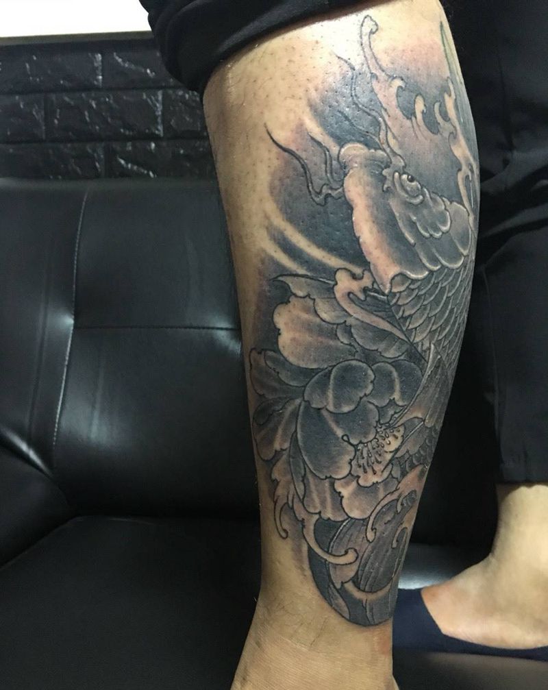 鱼纹身图片_腿部新传统纹身图案