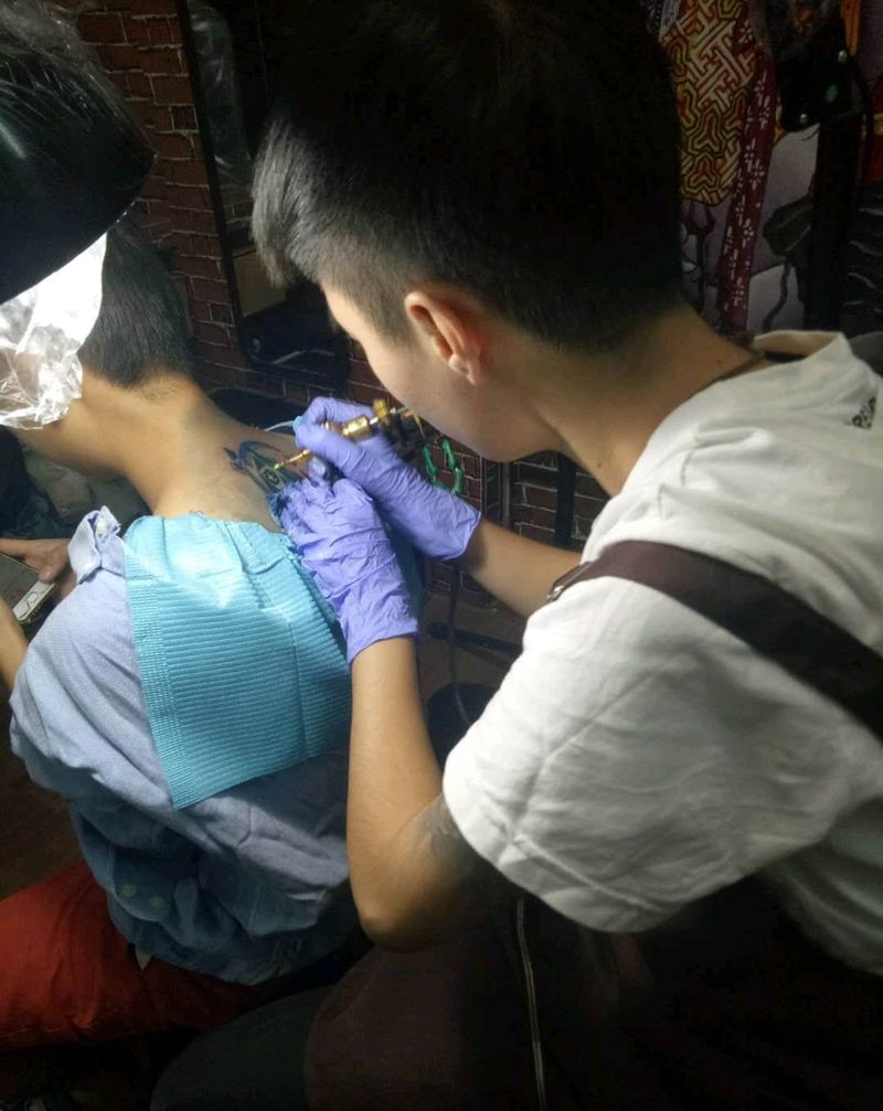 工作照纹身图片