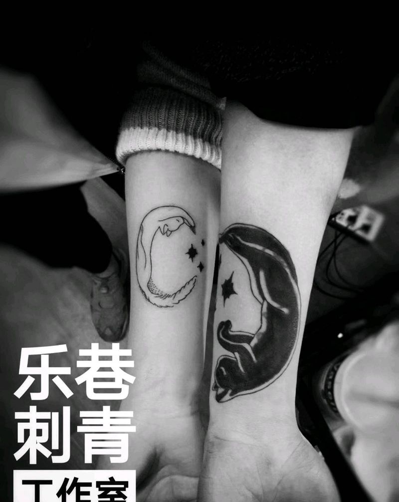 情侣 猫 右遮盖纹身图片