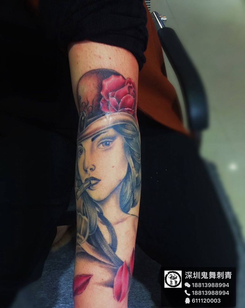 洋婆子纹身图片