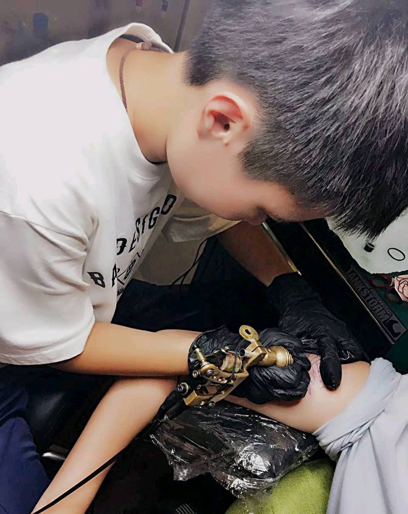 工作照来一个纹身图片