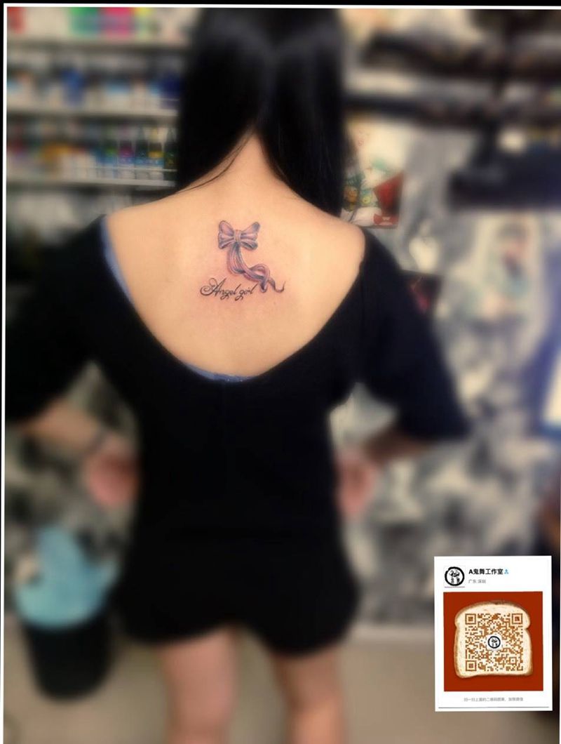 性感领结纹身图片