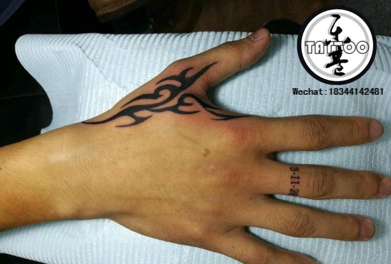 图腾加数字纹身图片