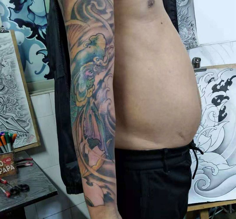 花臂纹身图片_手部好纹身图案