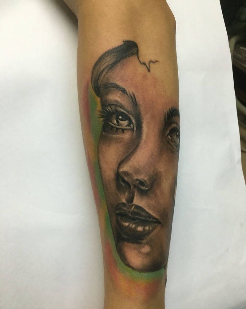 小臂美女纹身图片_成品手臂肖像人物纹身图案