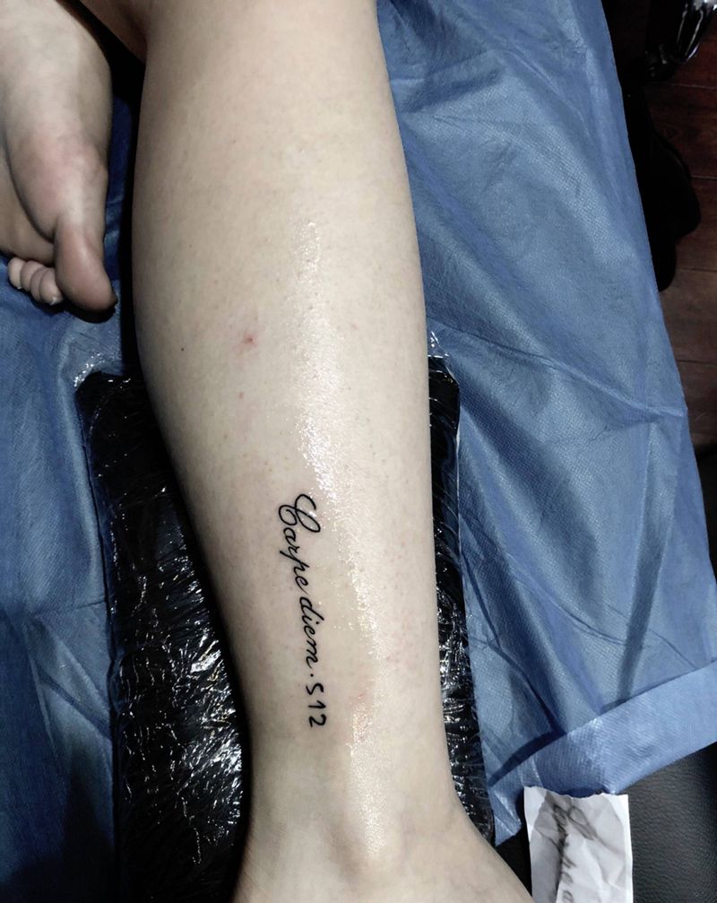 小字母纹身图片