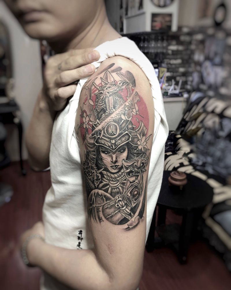 武士纹身图片_肩部新传统纹身图案