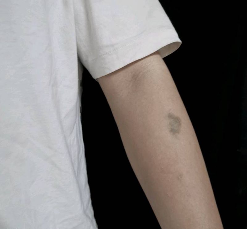 云遮盖纹身图片_手臂老传统纹身图案