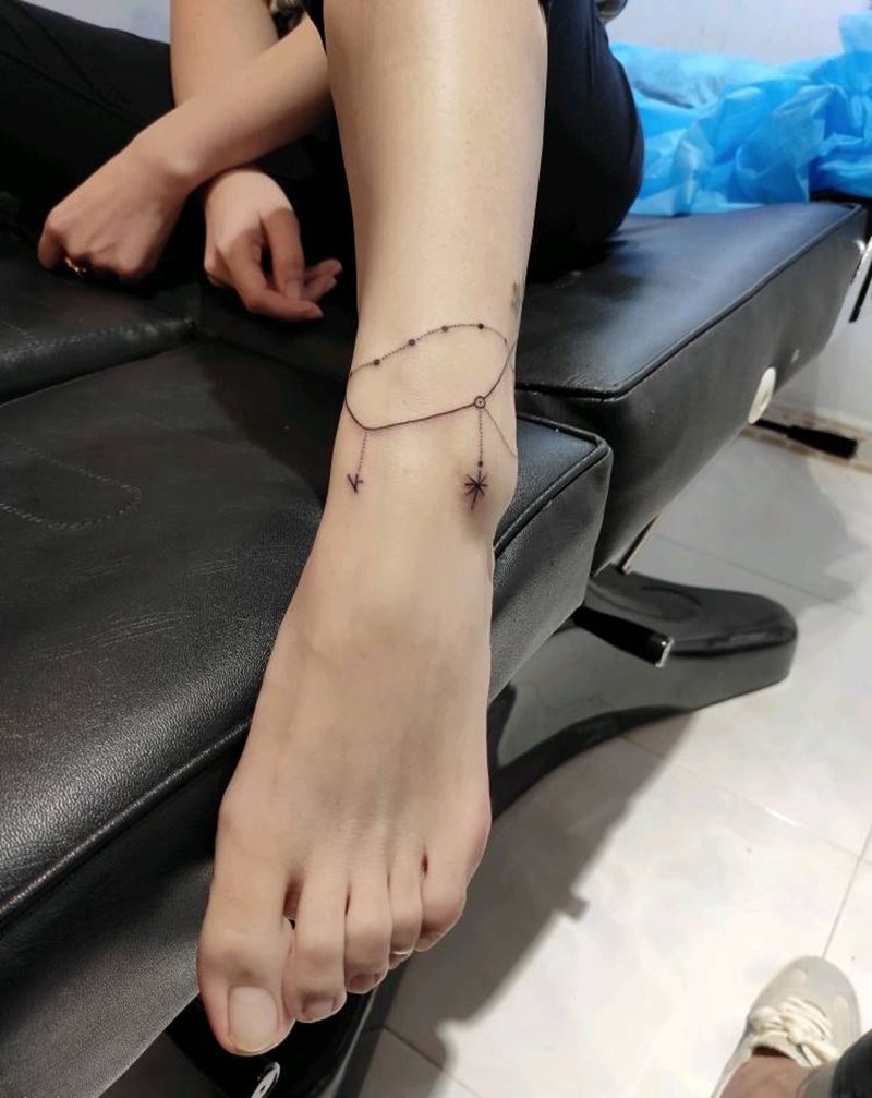 脚链纹身图片_脚部点刺纹身图案