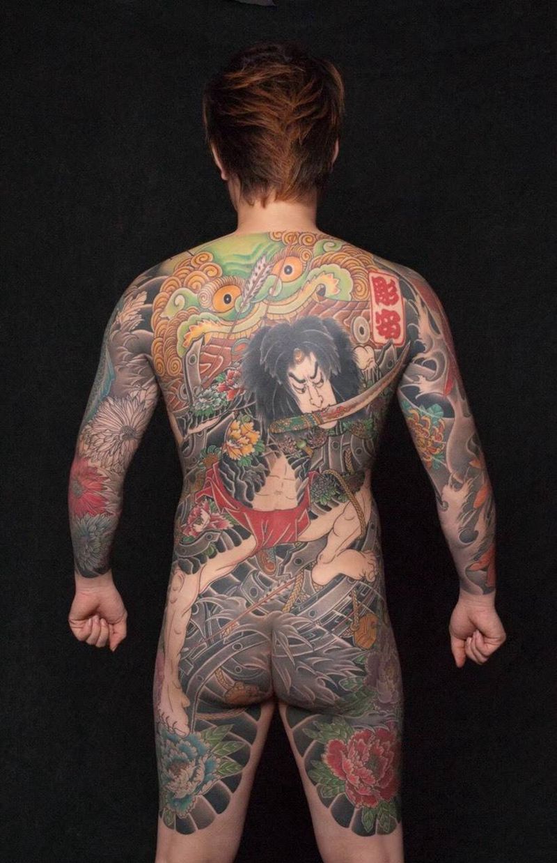 传统满背纹身图片
