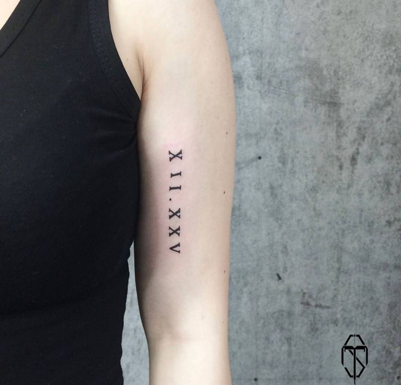 罗马数字纹身图片_成品手臂原创纹身图案