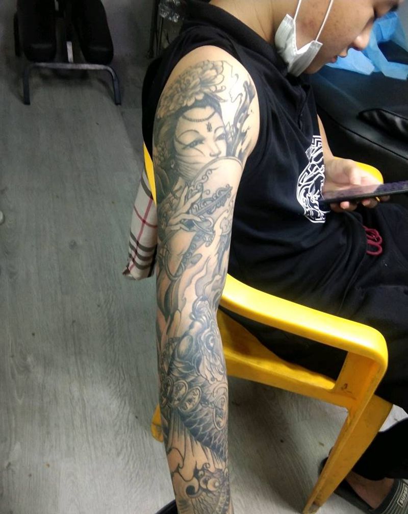 花臂纹身图片_手臂纹身图案