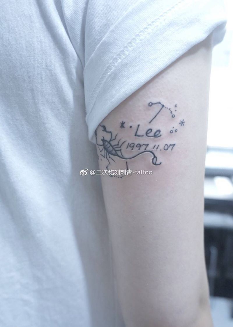 天蝎纹身图片_手臂几何点刺小清新纹身图案