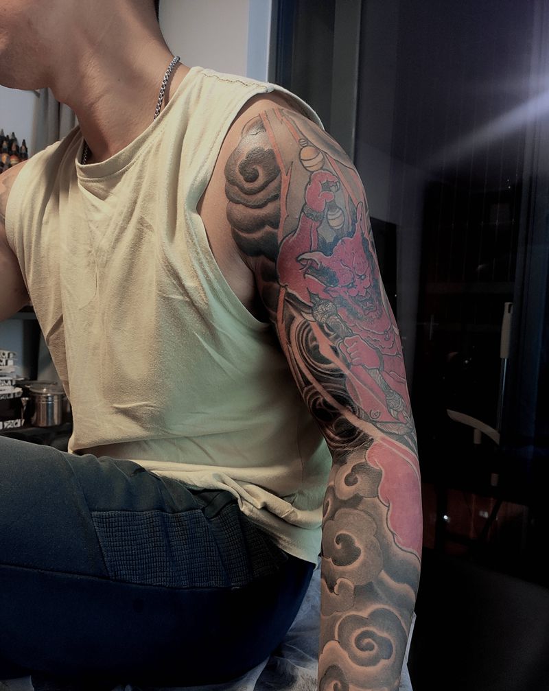 雷神纹身图片_手臂新传统纹身图案