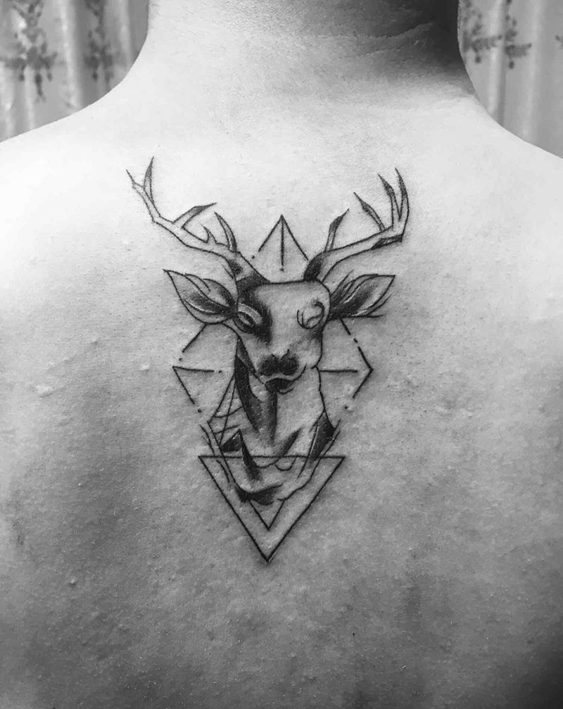 鹿纹身图片