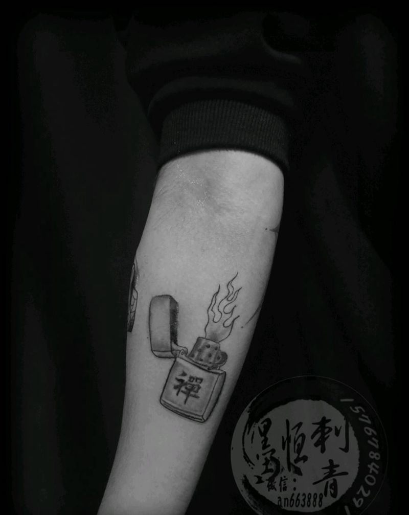 打火机纹身图片_手部新传统纹身图案
