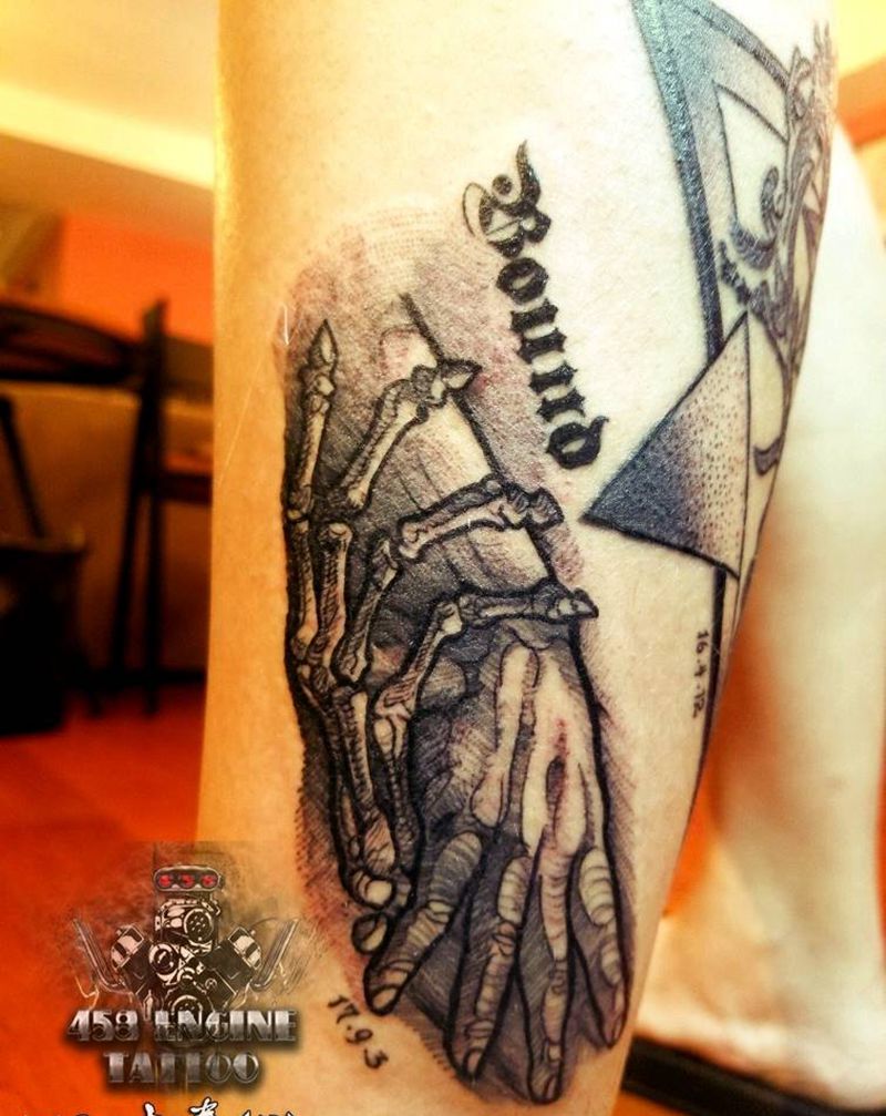 素描写意新风格纹身图片