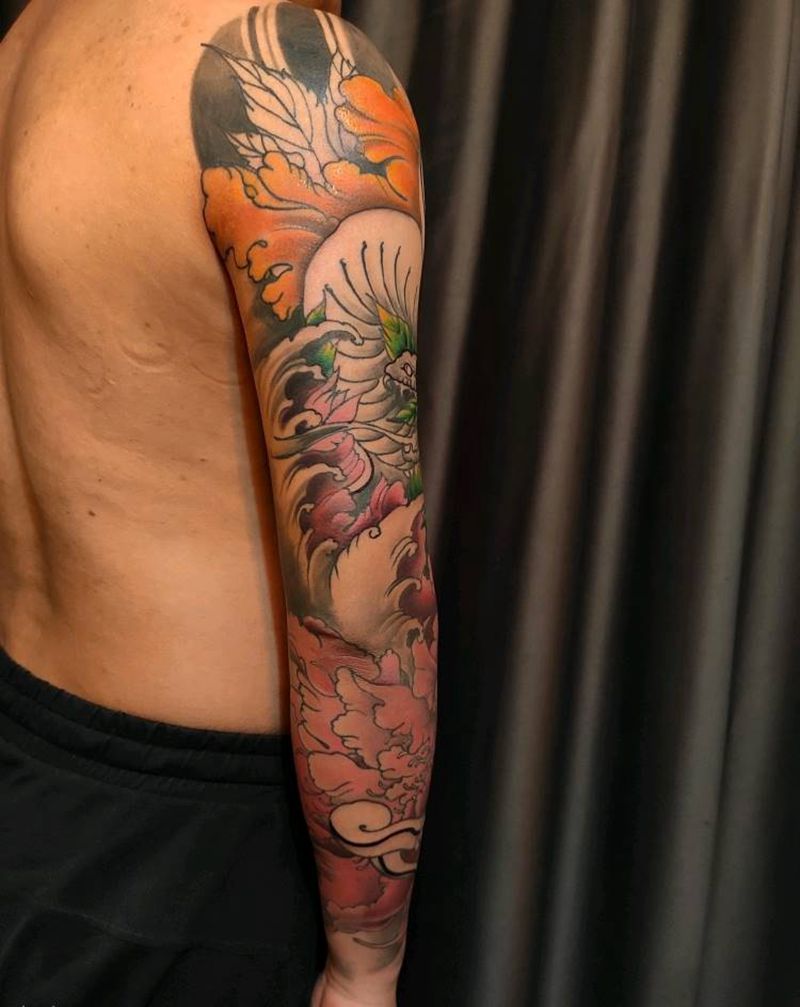 新传统花臂进行中纹身图片_手臂新传统纹身图案