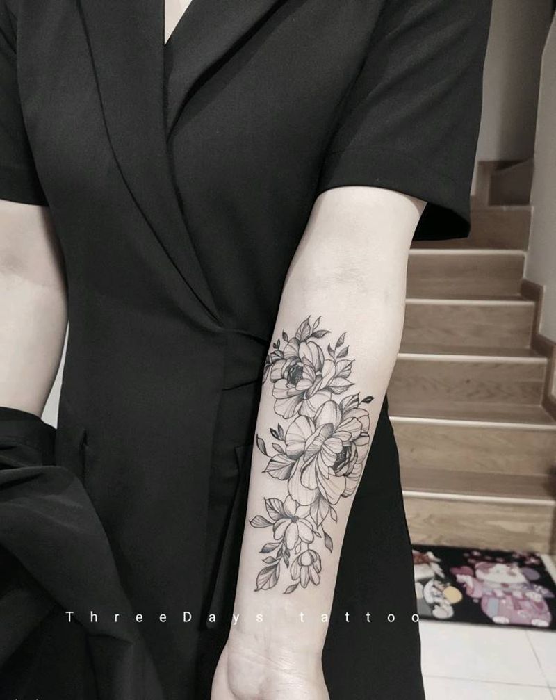 素花纹身图片_手臂点刺纹身图案