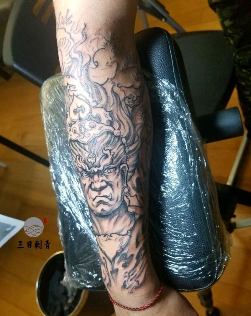 小臂传统 未完成纹身图片