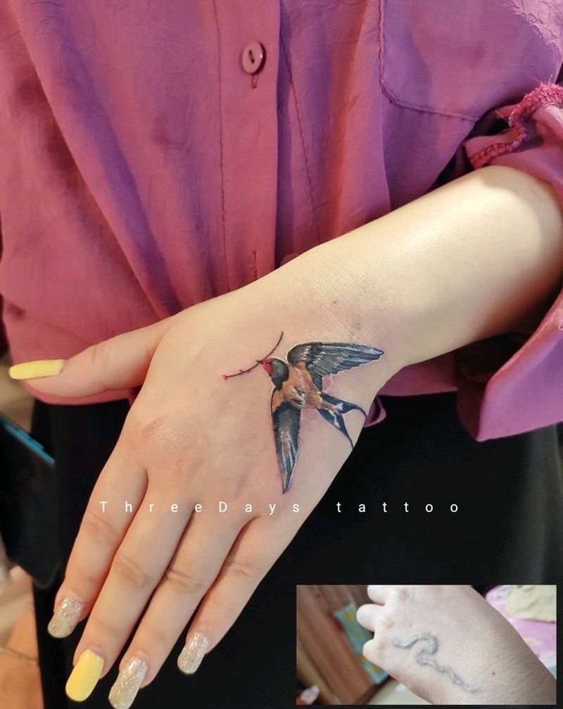 遮盖纹身图片_手部水彩纹身图案